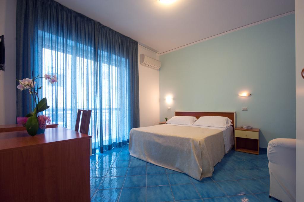 Hotel Oasi Maiori Pokój zdjęcie
