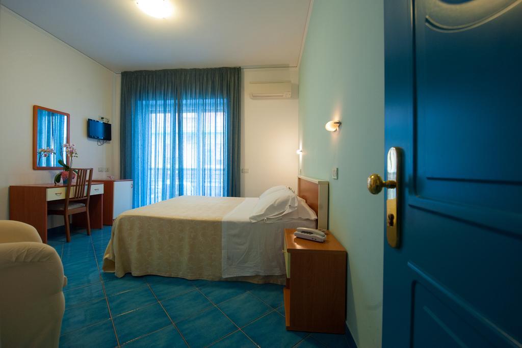 Hotel Oasi Maiori Zewnętrze zdjęcie