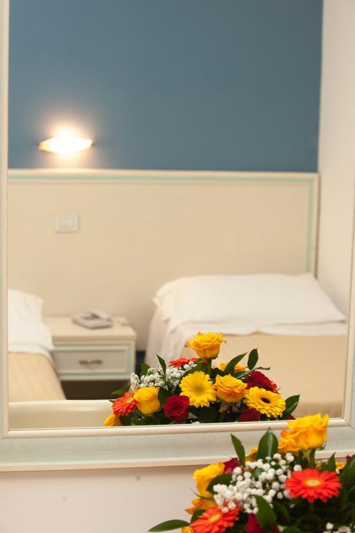 Hotel Oasi Maiori Zewnętrze zdjęcie