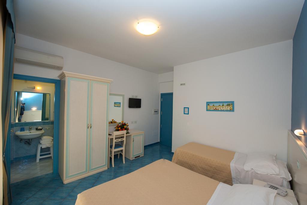 Hotel Oasi Maiori Zewnętrze zdjęcie