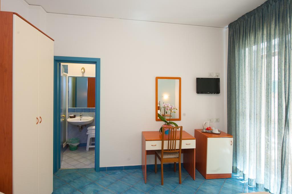 Hotel Oasi Maiori Zewnętrze zdjęcie