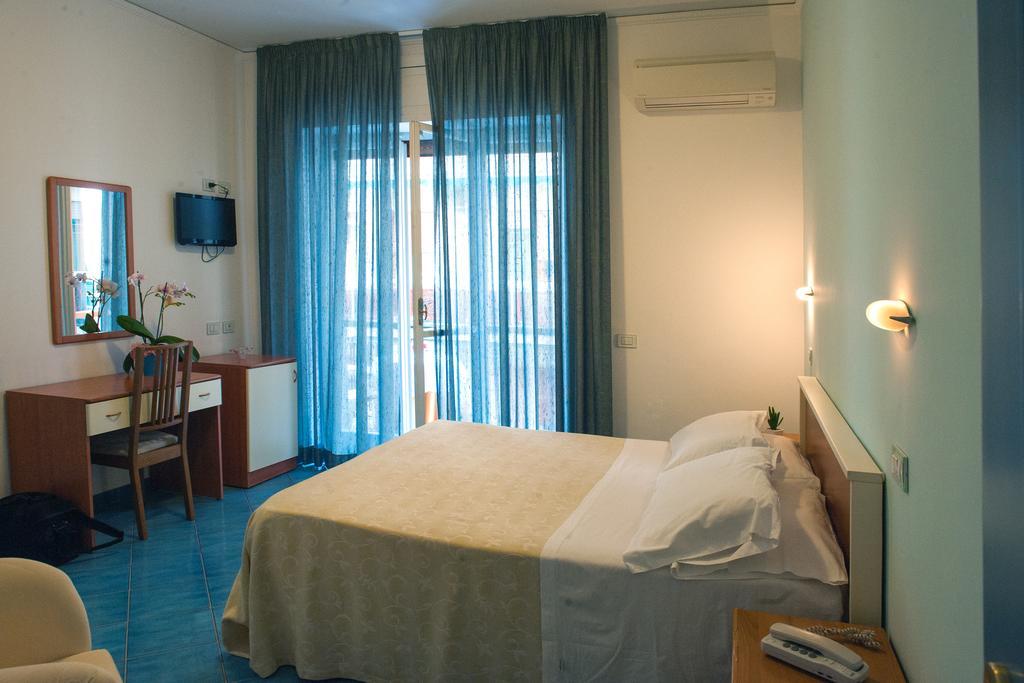 Hotel Oasi Maiori Zewnętrze zdjęcie